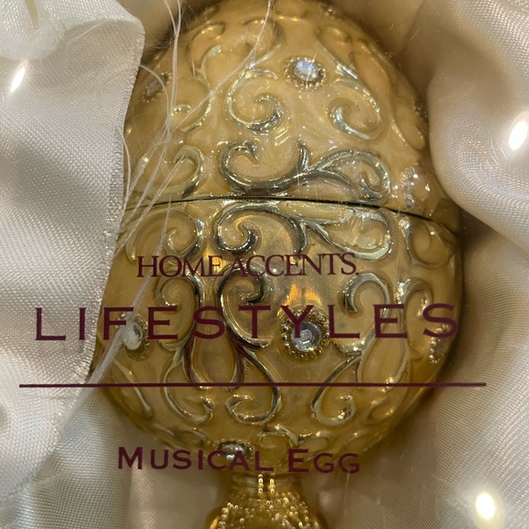 Home Accents Lifestyles Gold Musical Egg - Picture 2 of 4
